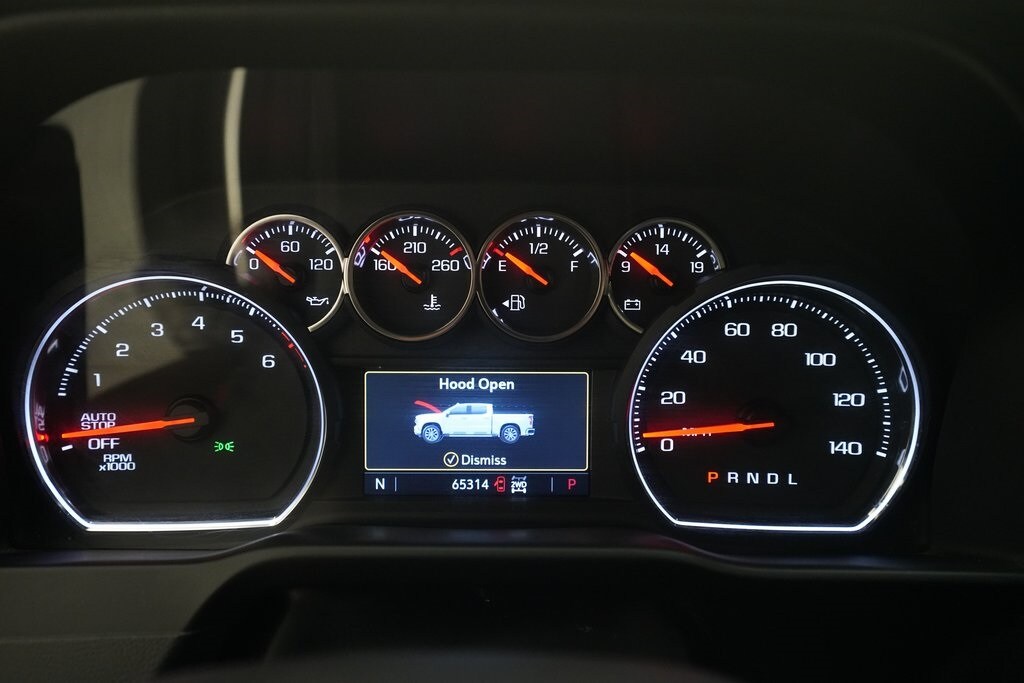2019 Chevrolet Silverado 1500 LT photo 2