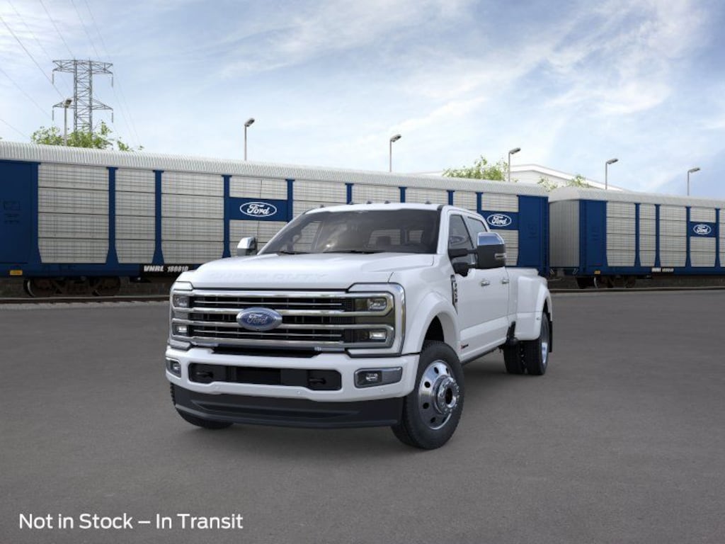 New 2026 Ford F-450SD Platinum 4D Crew Cab