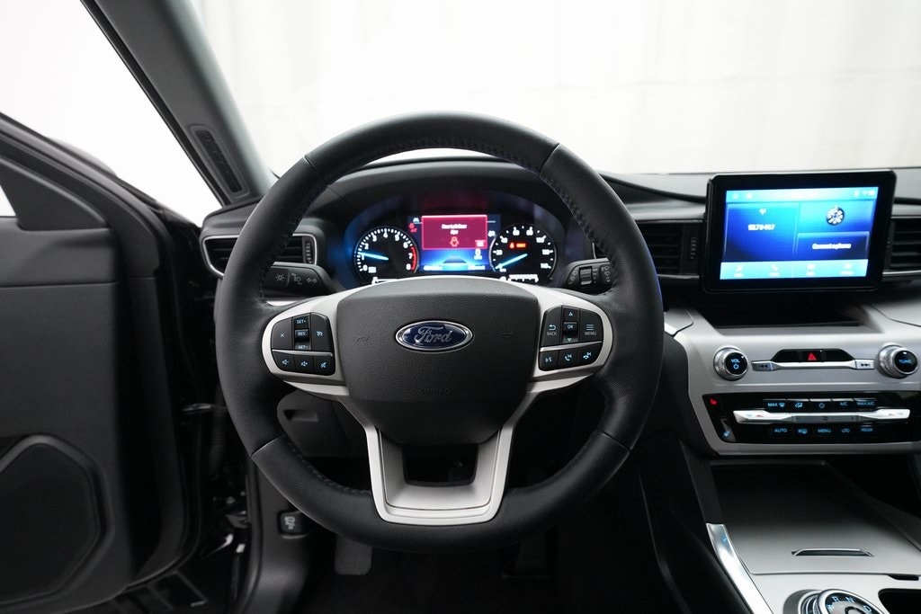 Used 2022 Ford Explorer XLT SUV