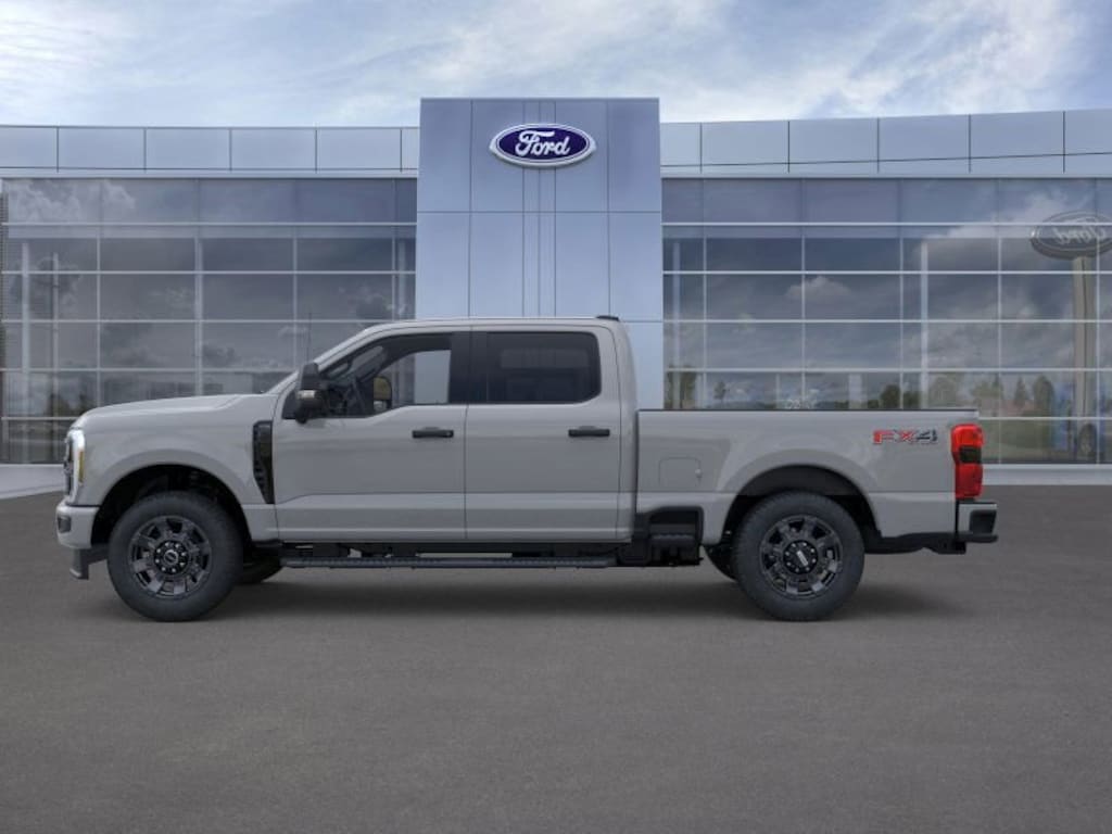 New 2026 Ford F-250SD XL 4D Crew Cab