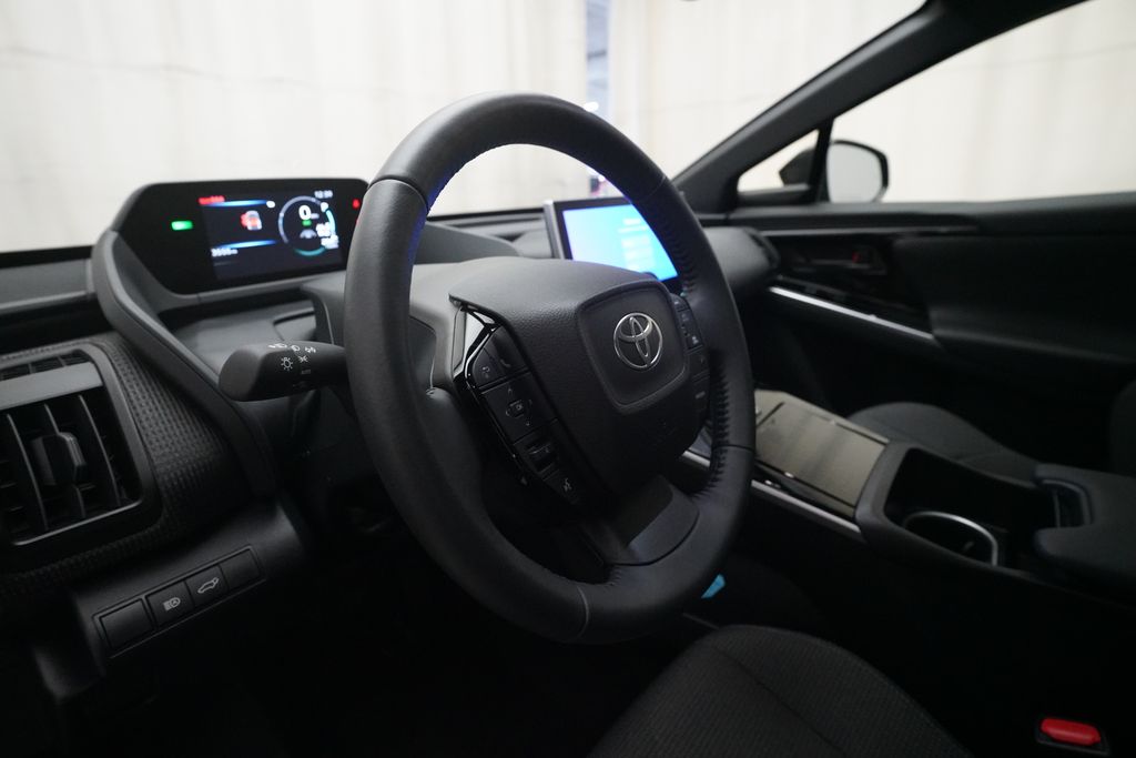 2024 Toyota bZ4X XLE | CarEdge | CarEdge