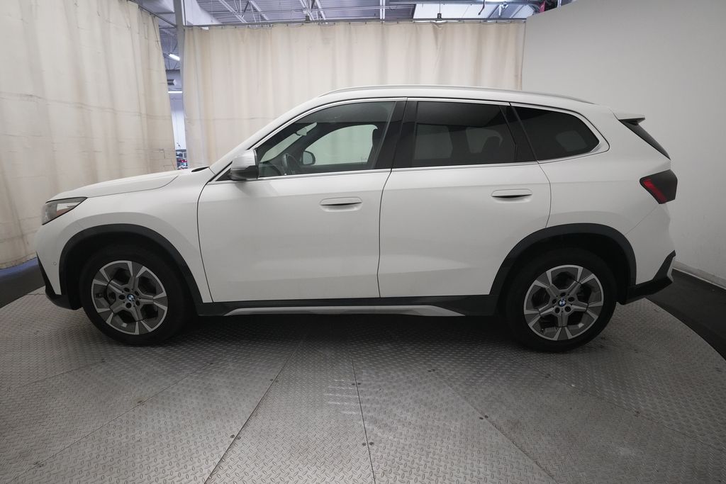 2023 BMW X1 28i - Photo 24