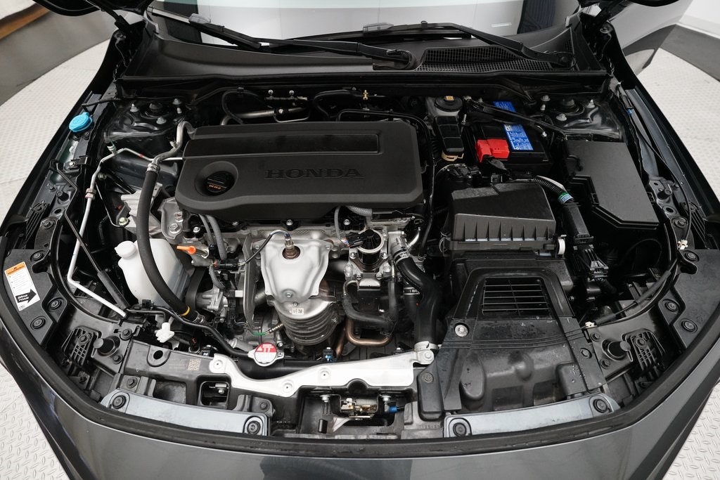 Used 2025 Honda Civic LX Sedan