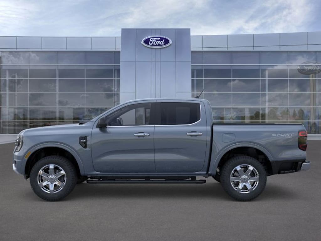New 2025 Ford Ranger XLT 4D Crew Cab