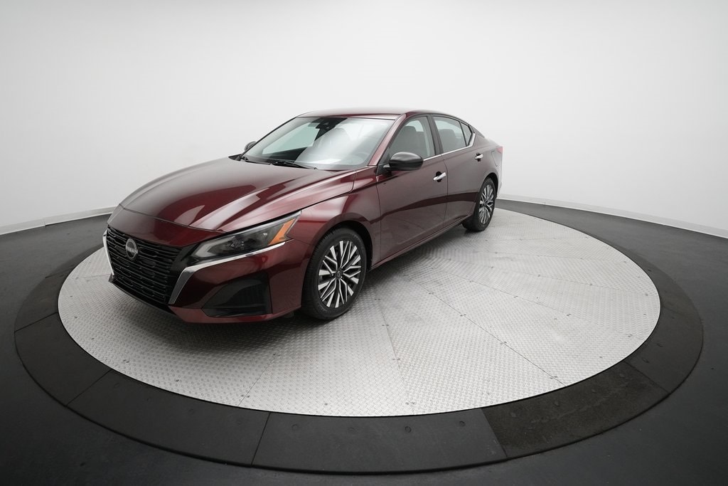 2024 Nissan Altima SV