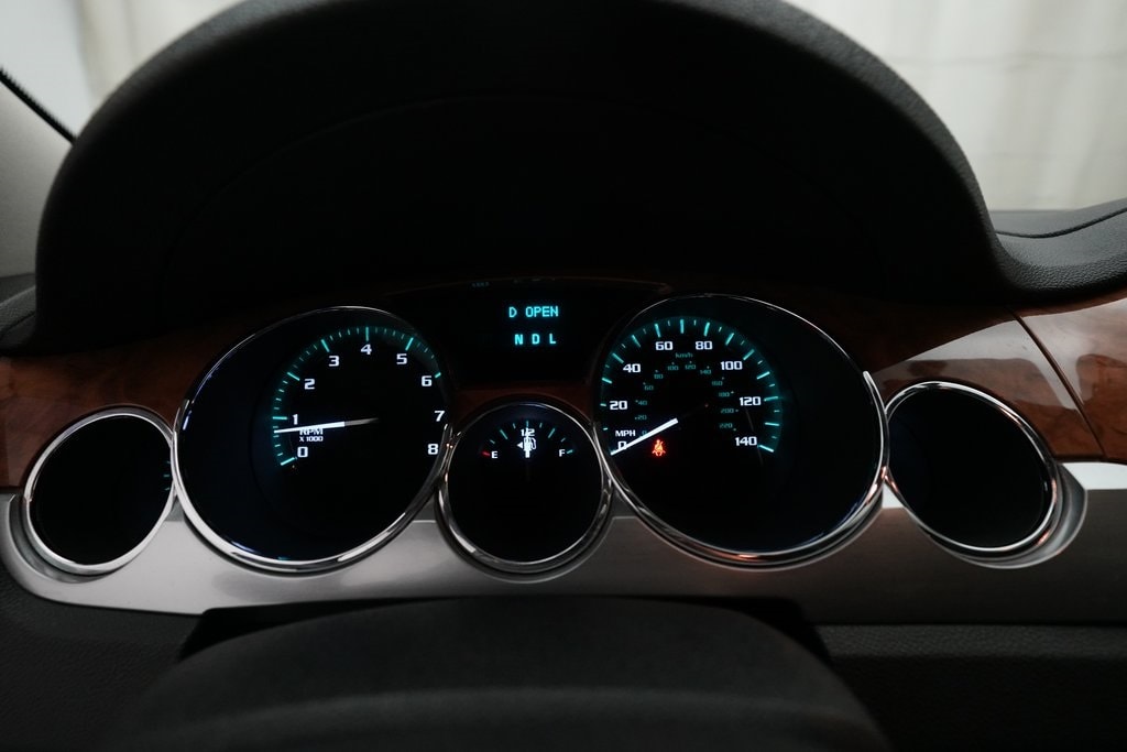 Used 2010 Buick Enclave CXL SUV