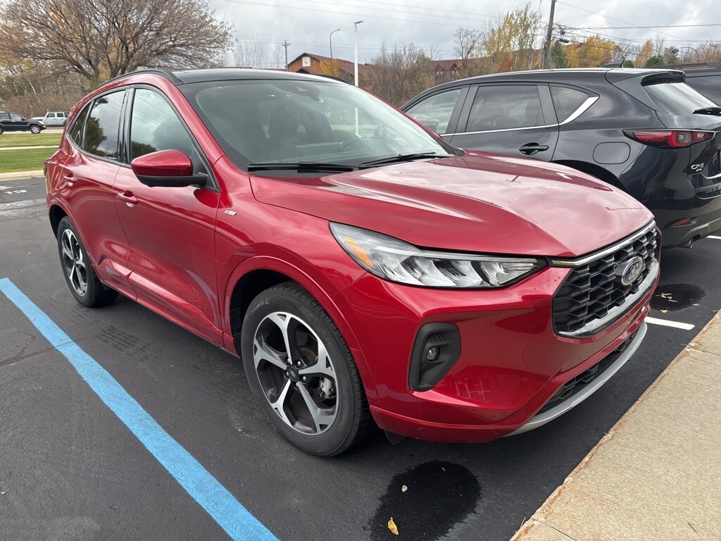Certified 2023 Ford Escape ST-Line Select SUV