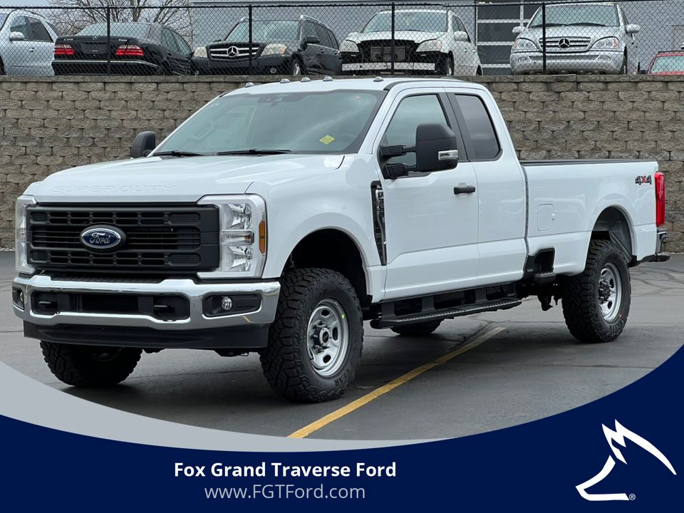 2026 Ford F-350 XL 4x4 SuperCab 8' Box SRW's photo