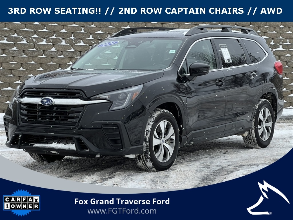 2024 Subaru Ascent Premium's photo