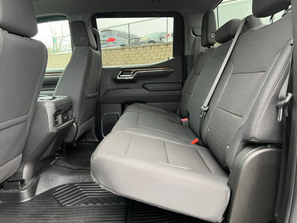 Used 2024 Chevrolet Silverado 1500 LT Trail Boss Truck Crew Cab