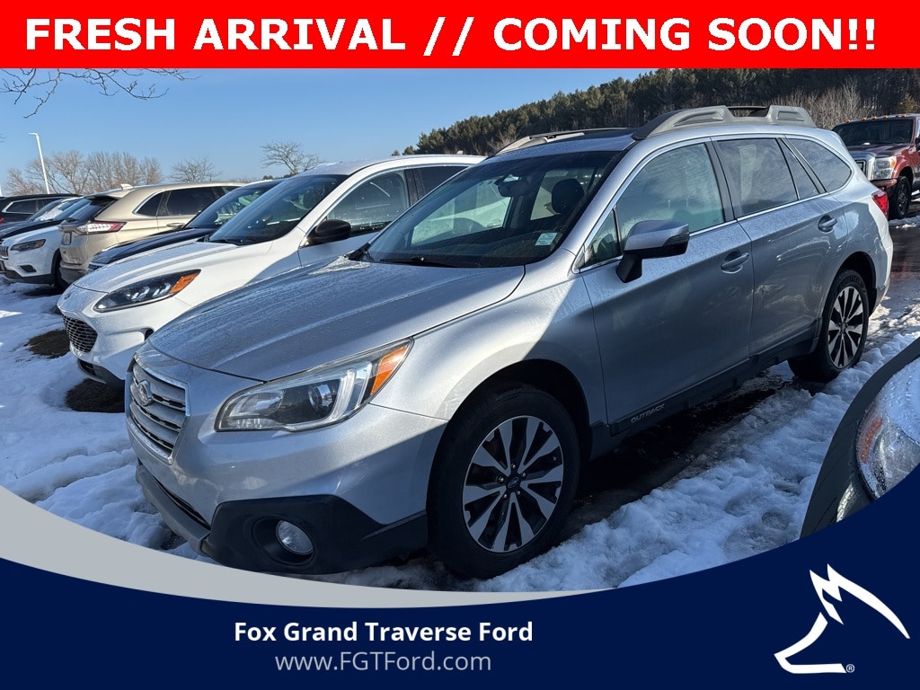 2016 Subaru Outback Limited's photo