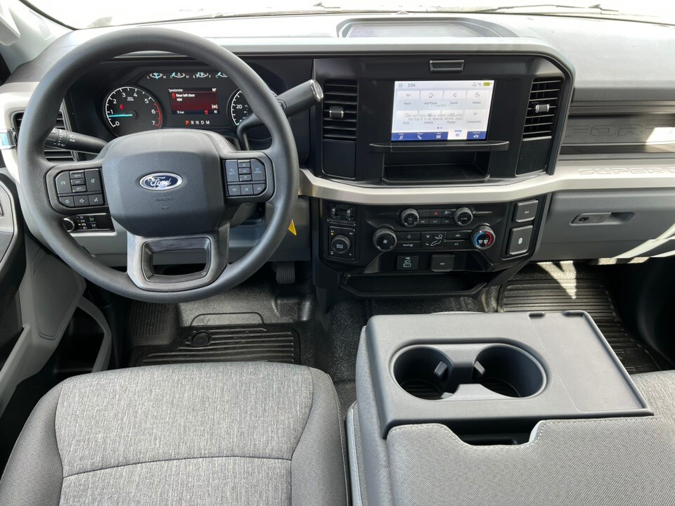 2026 Ford F-250 photo 3