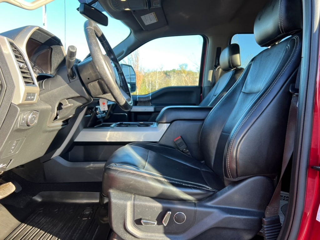 Used 2019 Ford F-350 Lariat Truck Crew Cab
