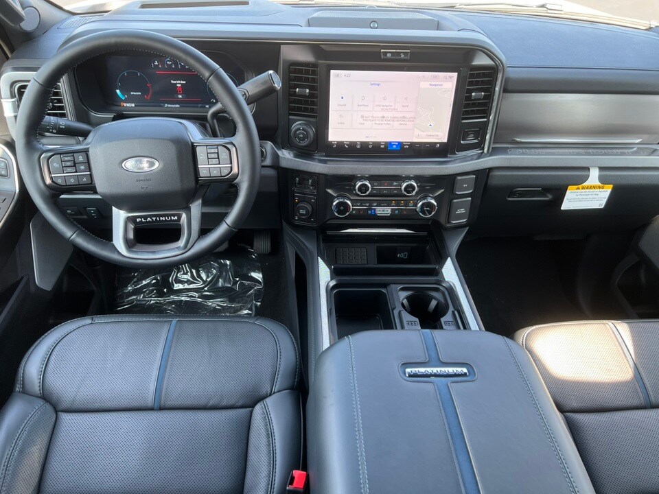 2026 Ford F-350 photo 3