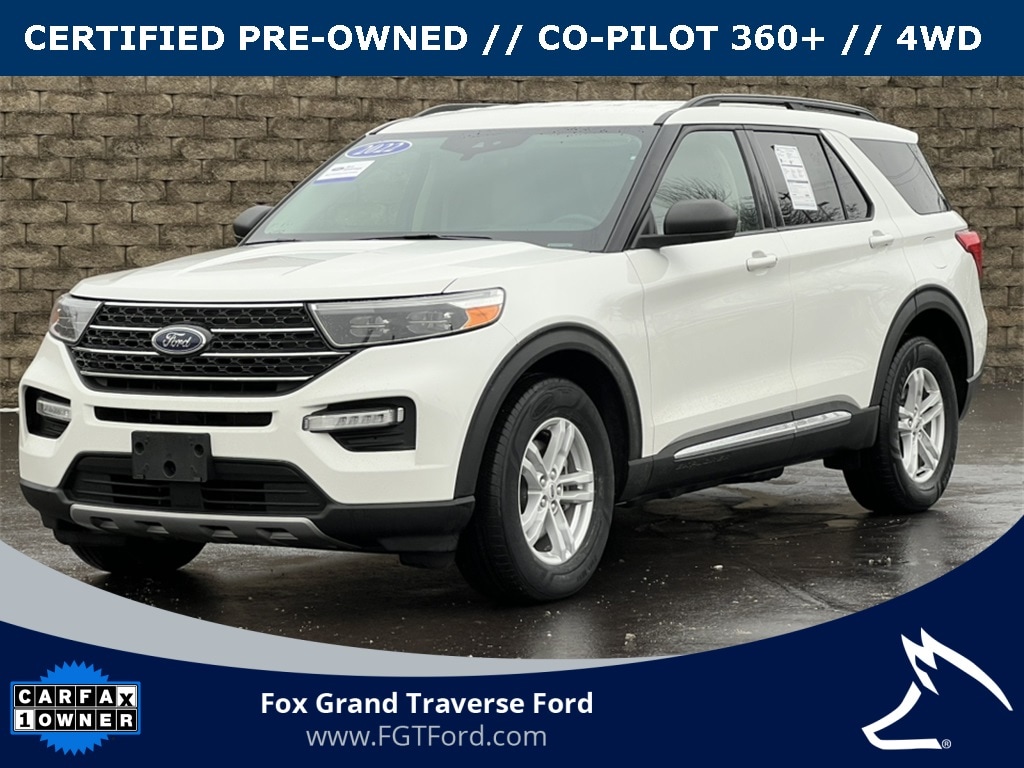 2022 Ford Explorer XLT's photo