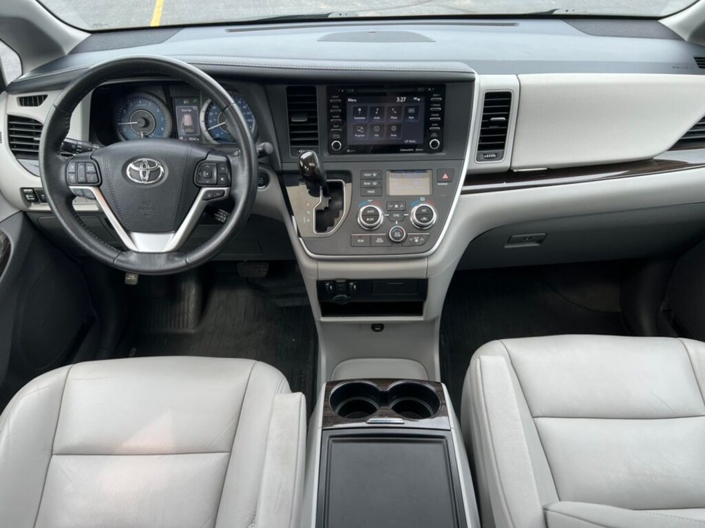 Used 2020 Toyota Sienna Limited Van
