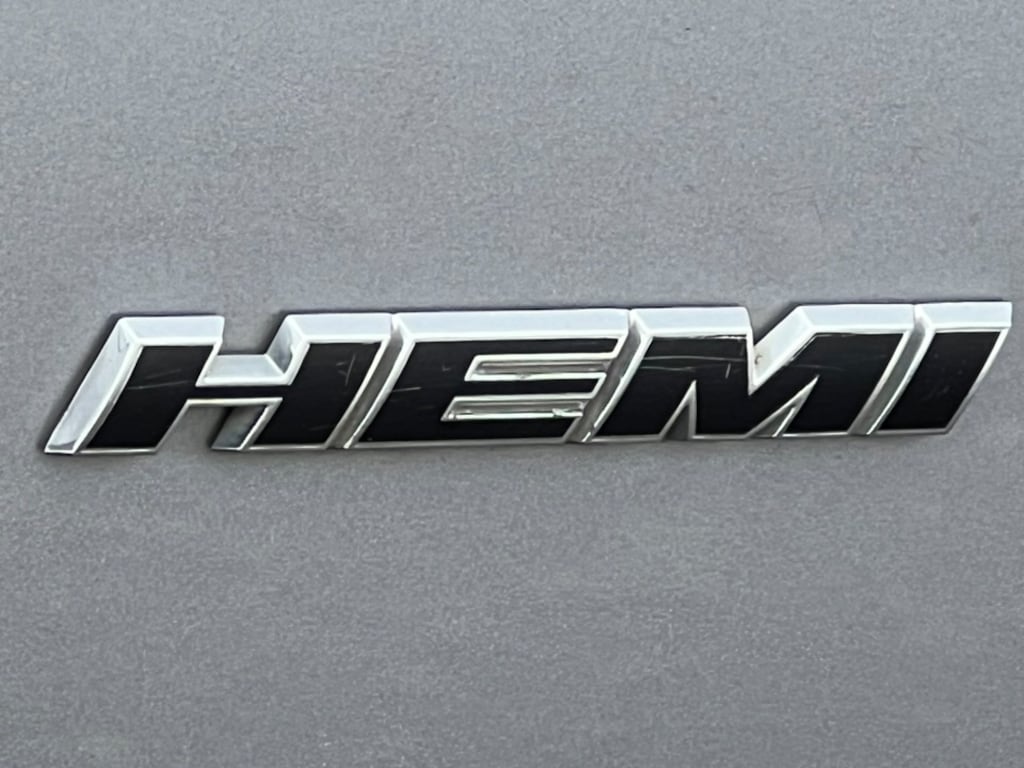 Used 2015 Dodge Challenger R/T Coupe