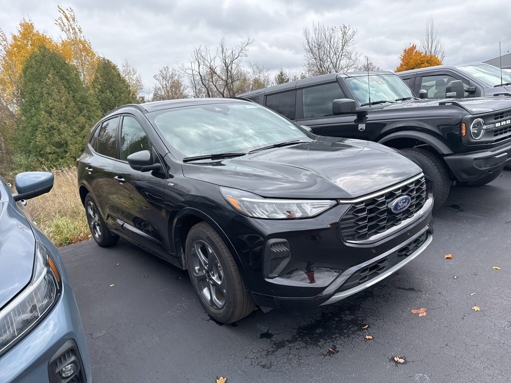 Certified 2023 Ford Escape ST-Line SUV