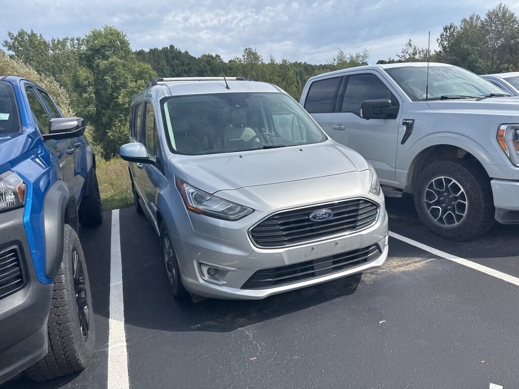 2020 Ford Transit Connect Titanium Passenger Wagon photo 3
