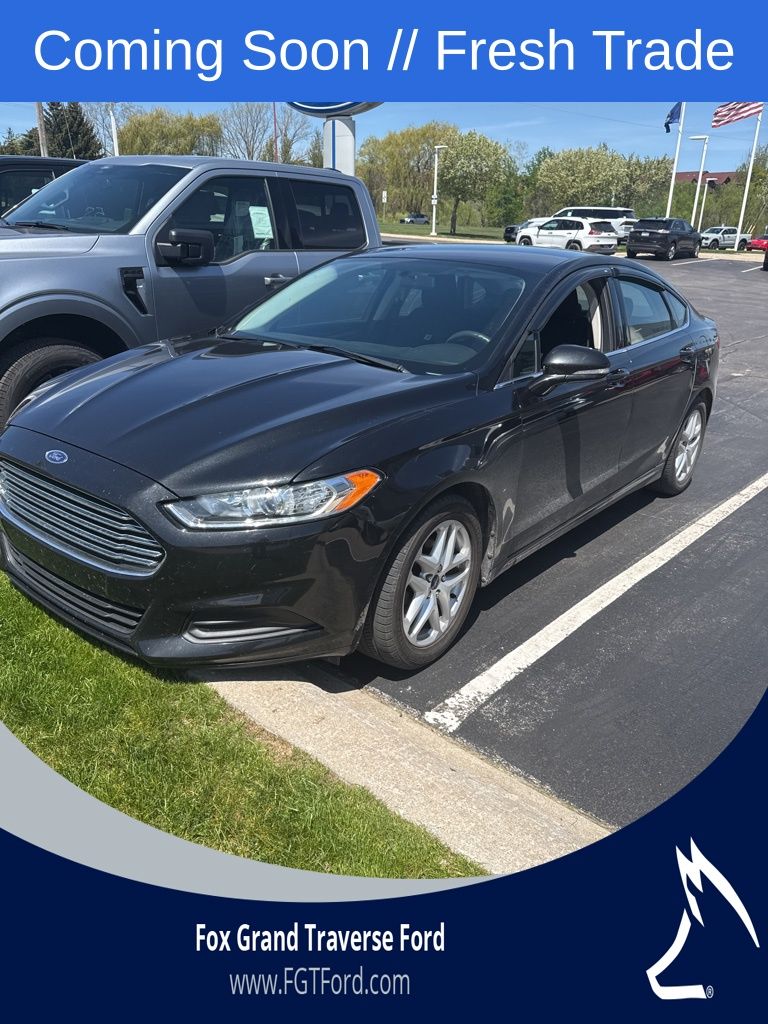 2015 Ford Fusion SE FWD's photo