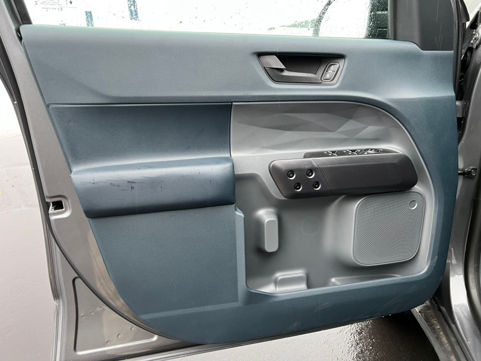 2025 Ford Maverick XLT - Photo 14