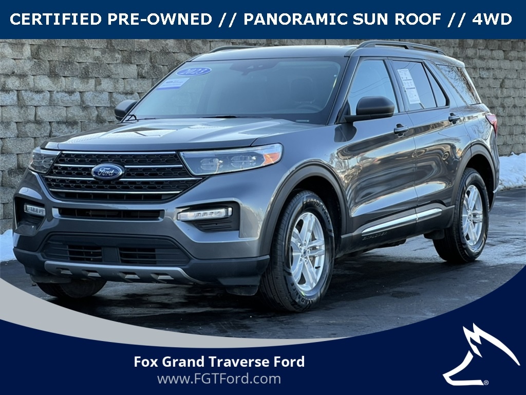 2023 Ford Explorer XLT's photo
