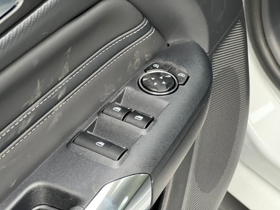 2026 Ford Mustang EcoBoost Premium Convertible - Photo 15