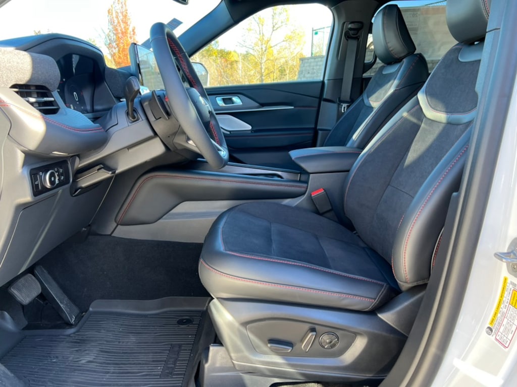 New 2025 Ford Explorer ST SUV