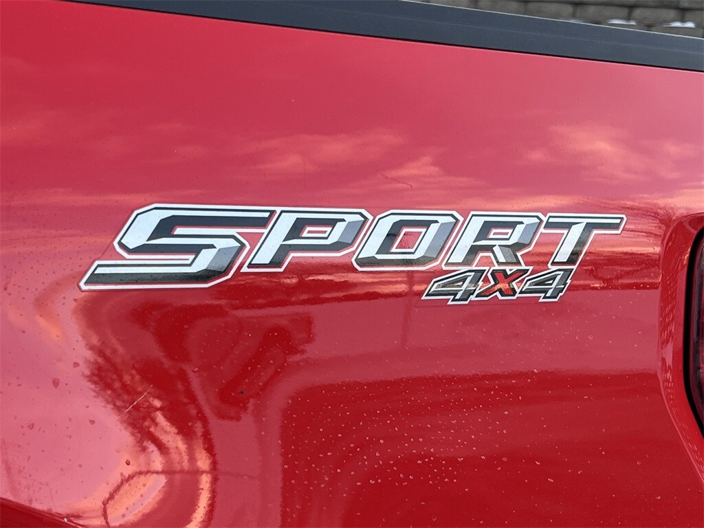 2023 Ford F-150 XLT photo 2