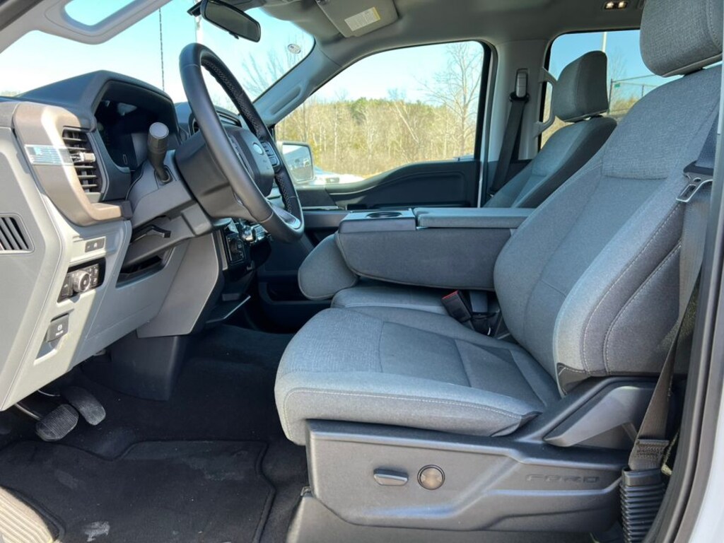 Used 2025 Ford F-150 XLT Truck SuperCrew Cab