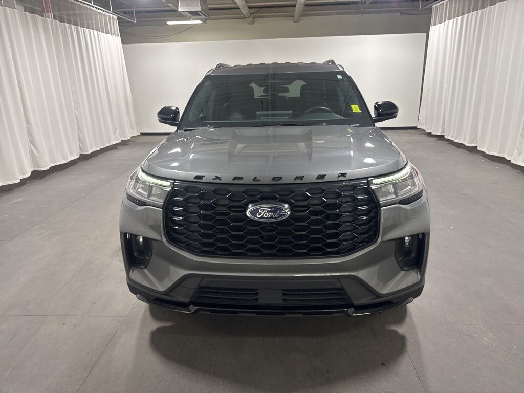 Used 2025 Ford Explorer ST-Line SUV