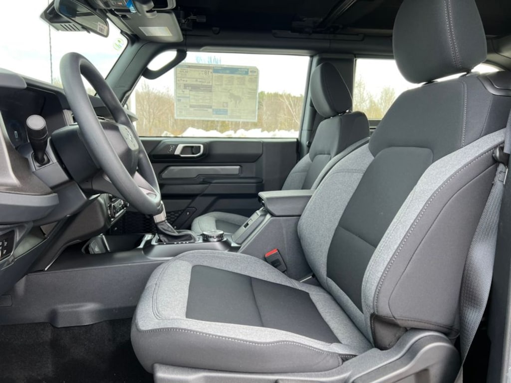 New 2026 Ford Bronco Base SUV