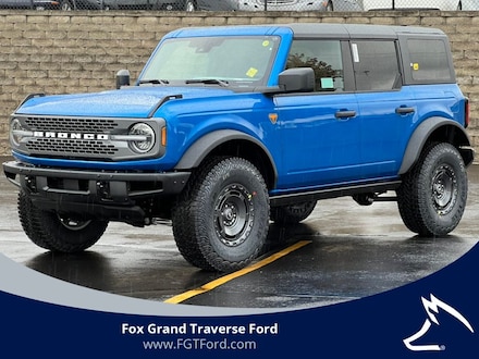 2025 Ford Bronco Badlands SUV