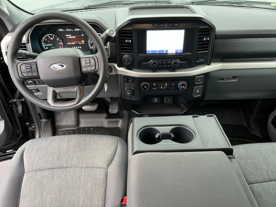 2021 Ford F-150 XL photo 3