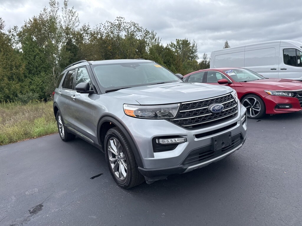 2022 Ford Explorer XLT photo 4