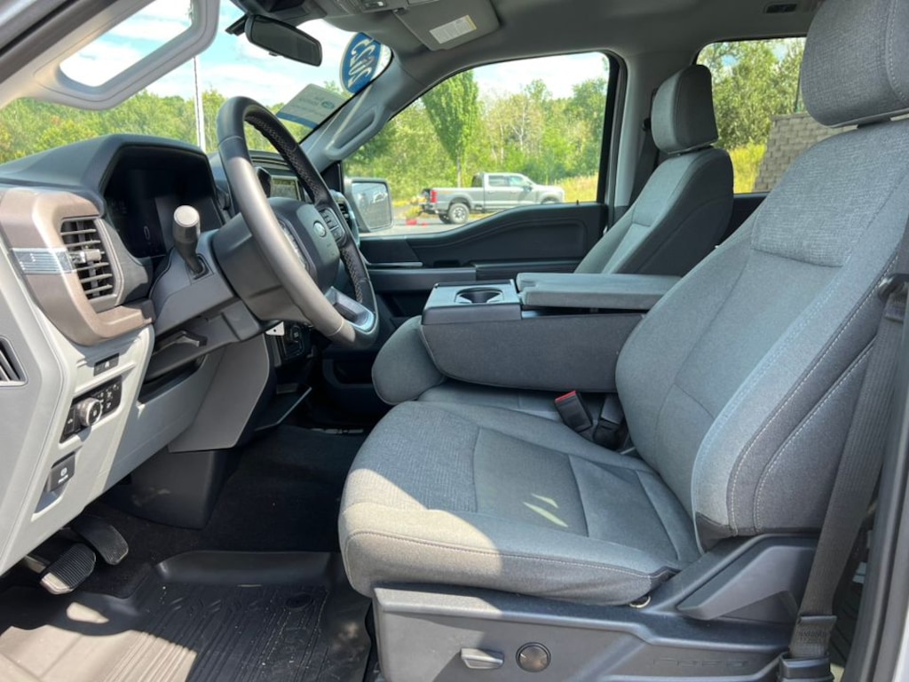 Used 2025 Ford F-150 XLT Truck SuperCrew Cab