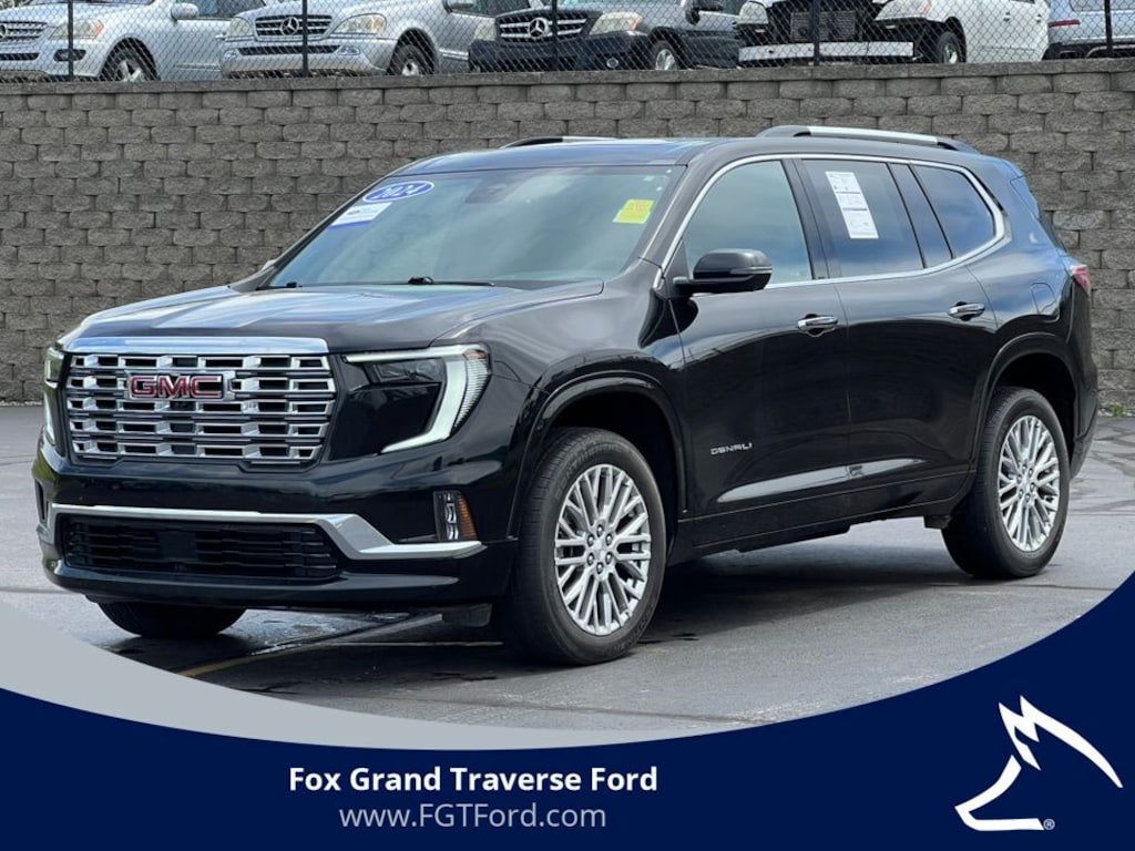Used 2024 GMC Acadia Denali SUV