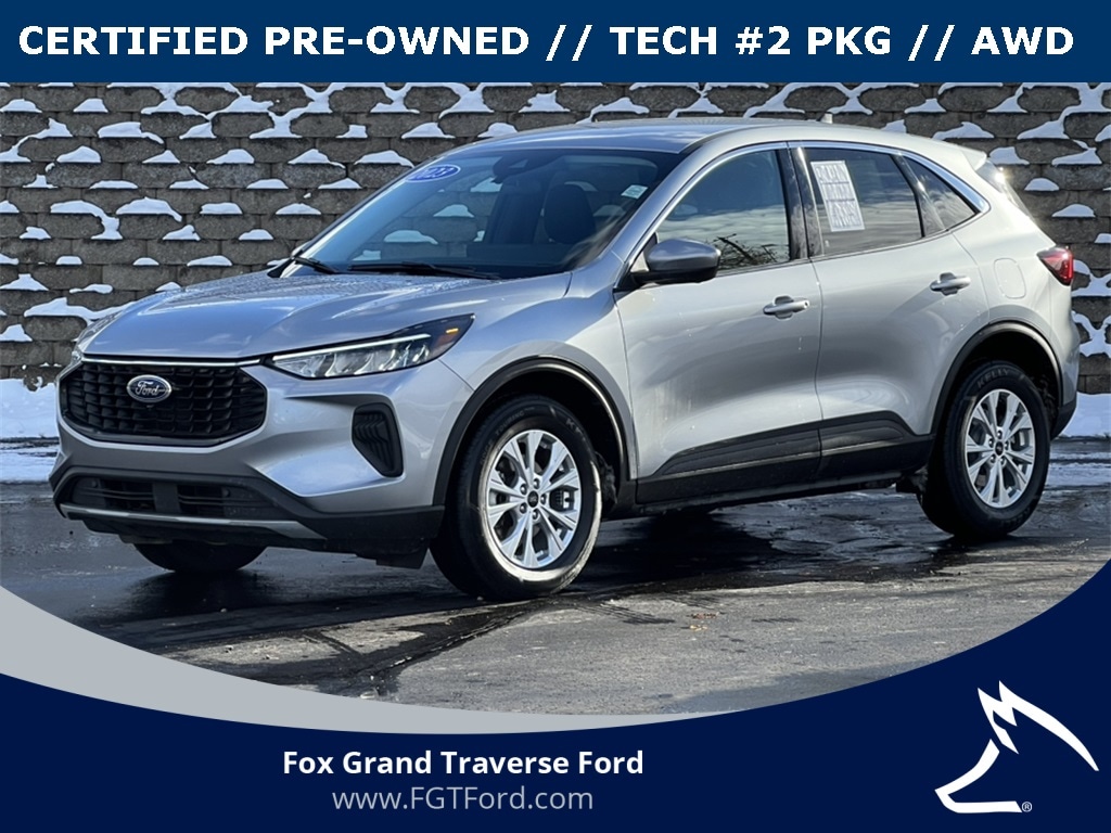 2023 Ford Escape Active's photo