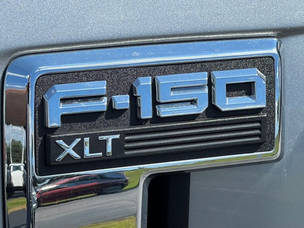 Used 2025 Ford F-150 XLT Truck SuperCrew Cab