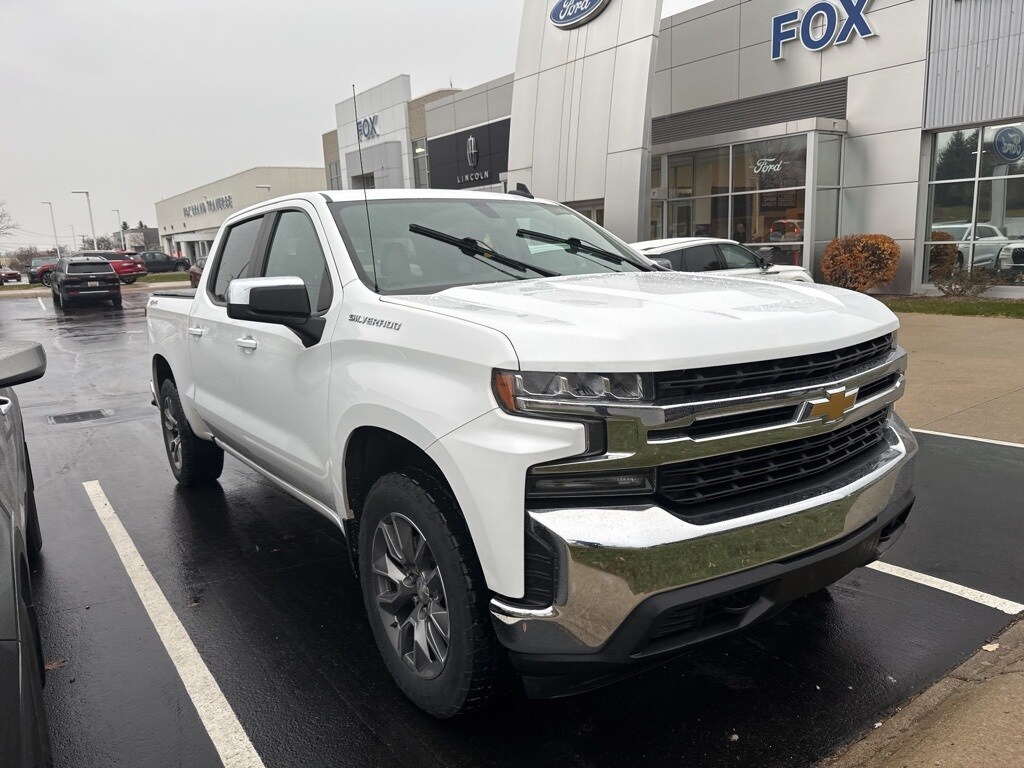 2021 Chevrolet Silverado 1500 LT photo 4