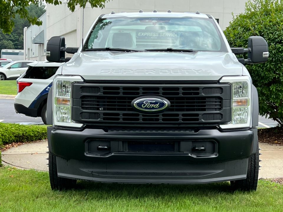 2025 Ford F-450 Super Duty Chassis Cab XL - Photo 37