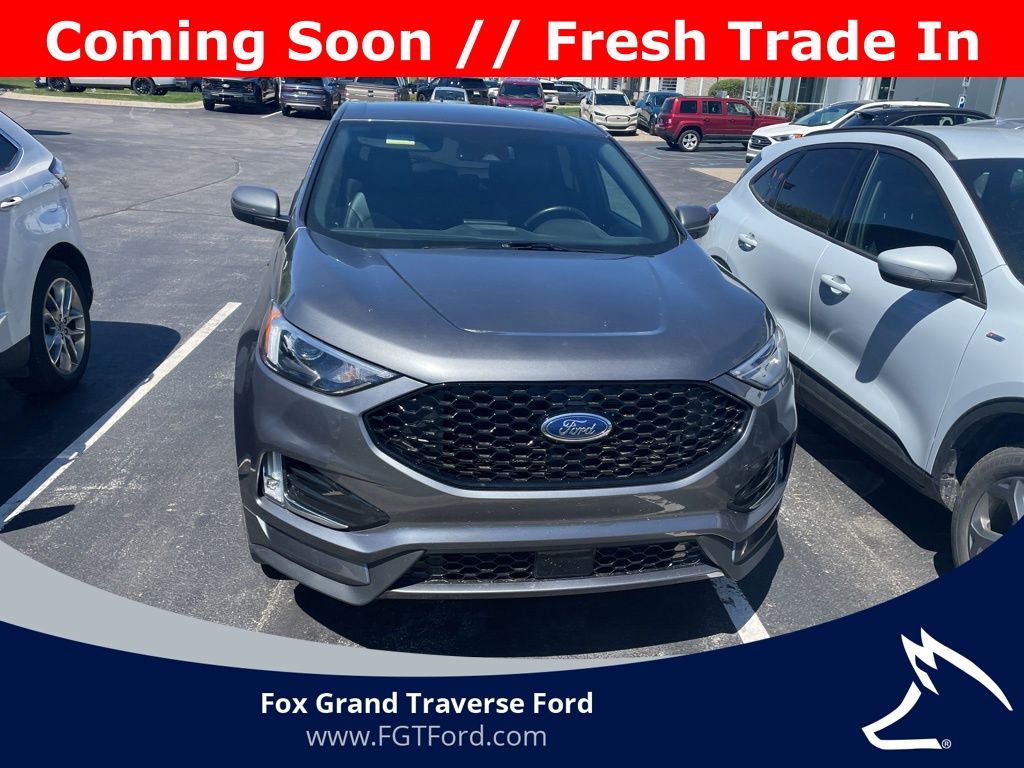 2023 Ford Edge ST-Line AWD's photo