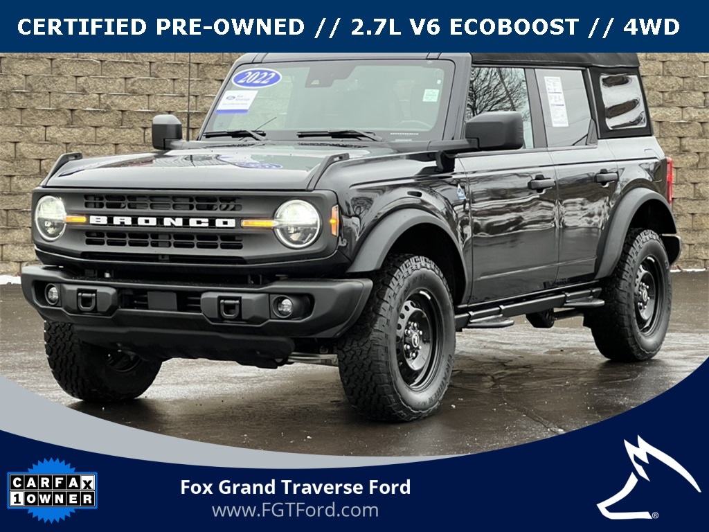 2022 Ford Bronco 4-Door Black Diamond's photo