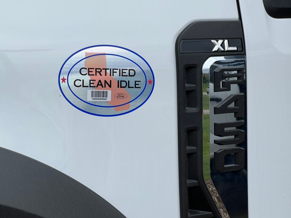 2025 Ford F-450 Super Duty Chassis Cab XL - Photo 12