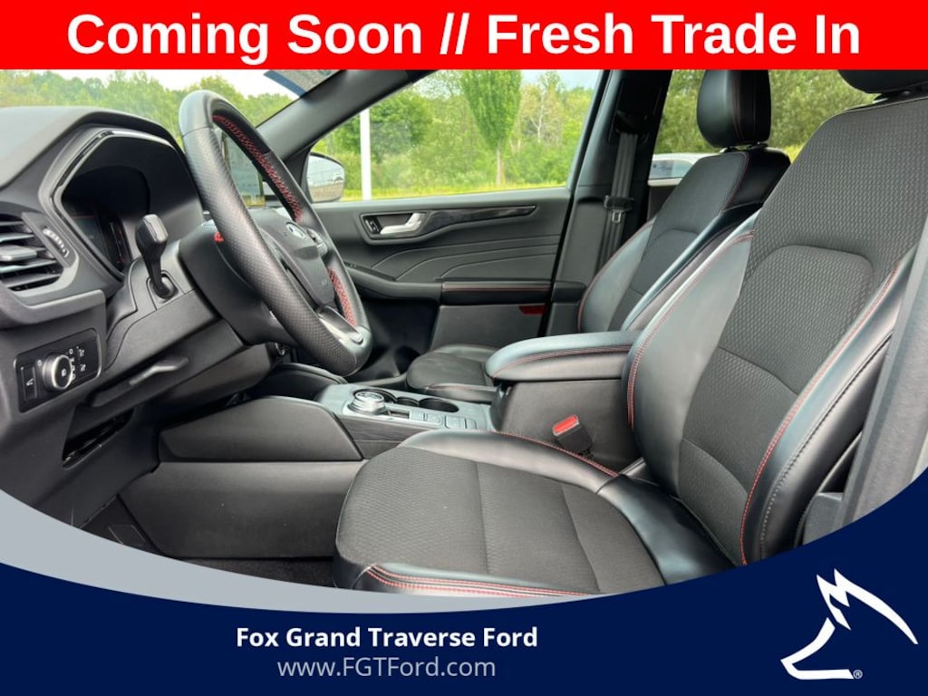 Used 2025 Ford Escape ST-Line Select SUV