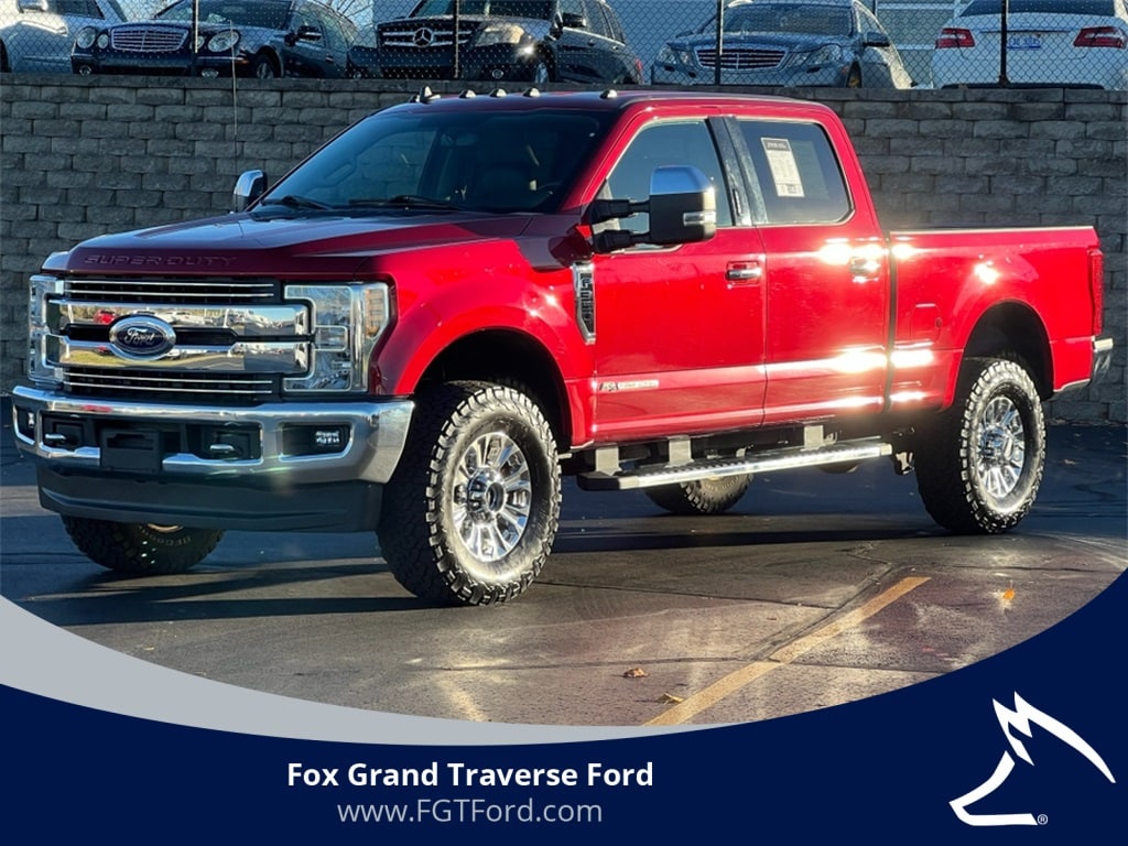 Used 2019 Ford F-350 Lariat Truck Crew Cab