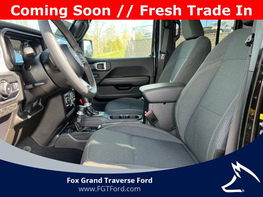 Used 2025 Jeep Wrangler Sahara SUV