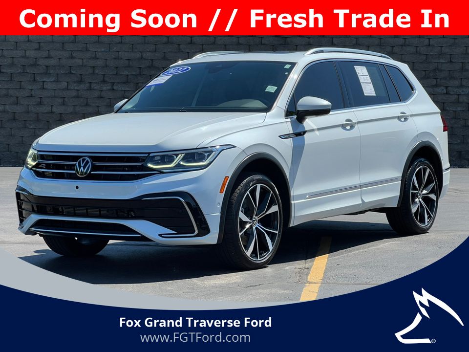 2022 Volkswagen Tiguan 2.0T SEL R-Line 4Motion's photo