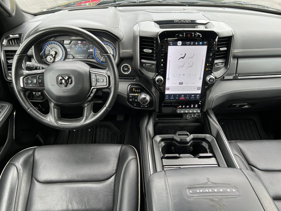 2022 Ram 1500 Limited photo 3