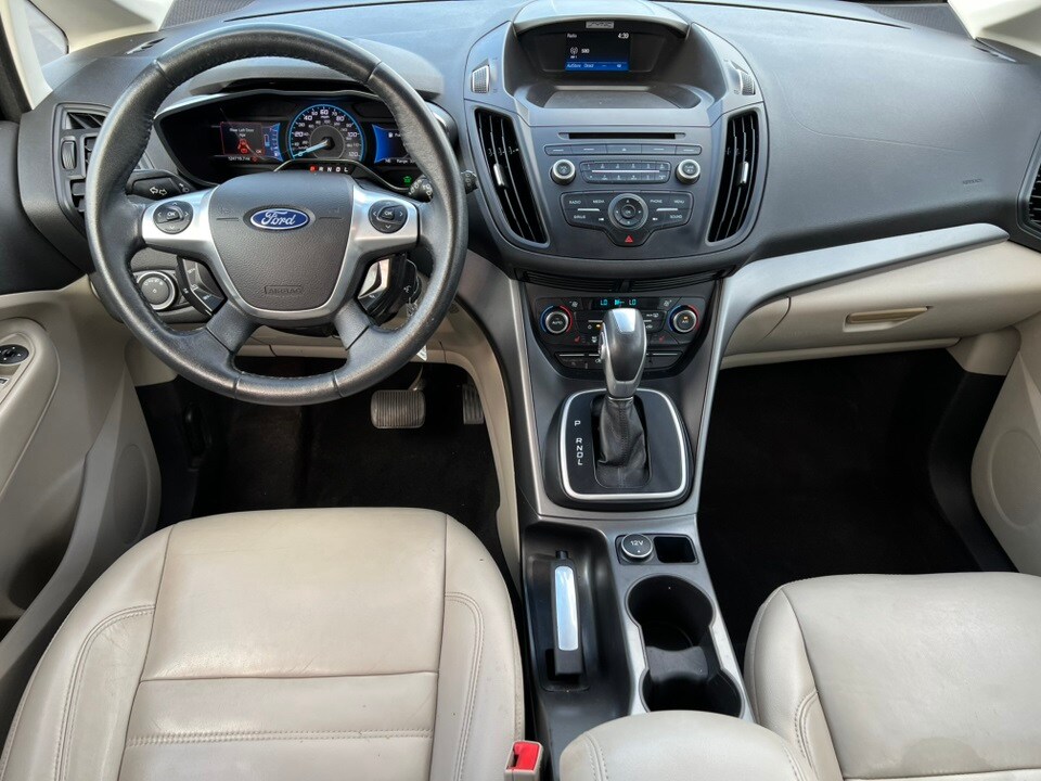 2017 Ford C-Max Energi SE photo 2